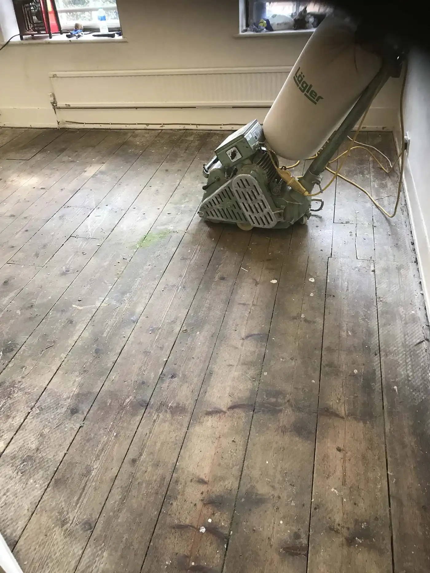 Wood floor sanding