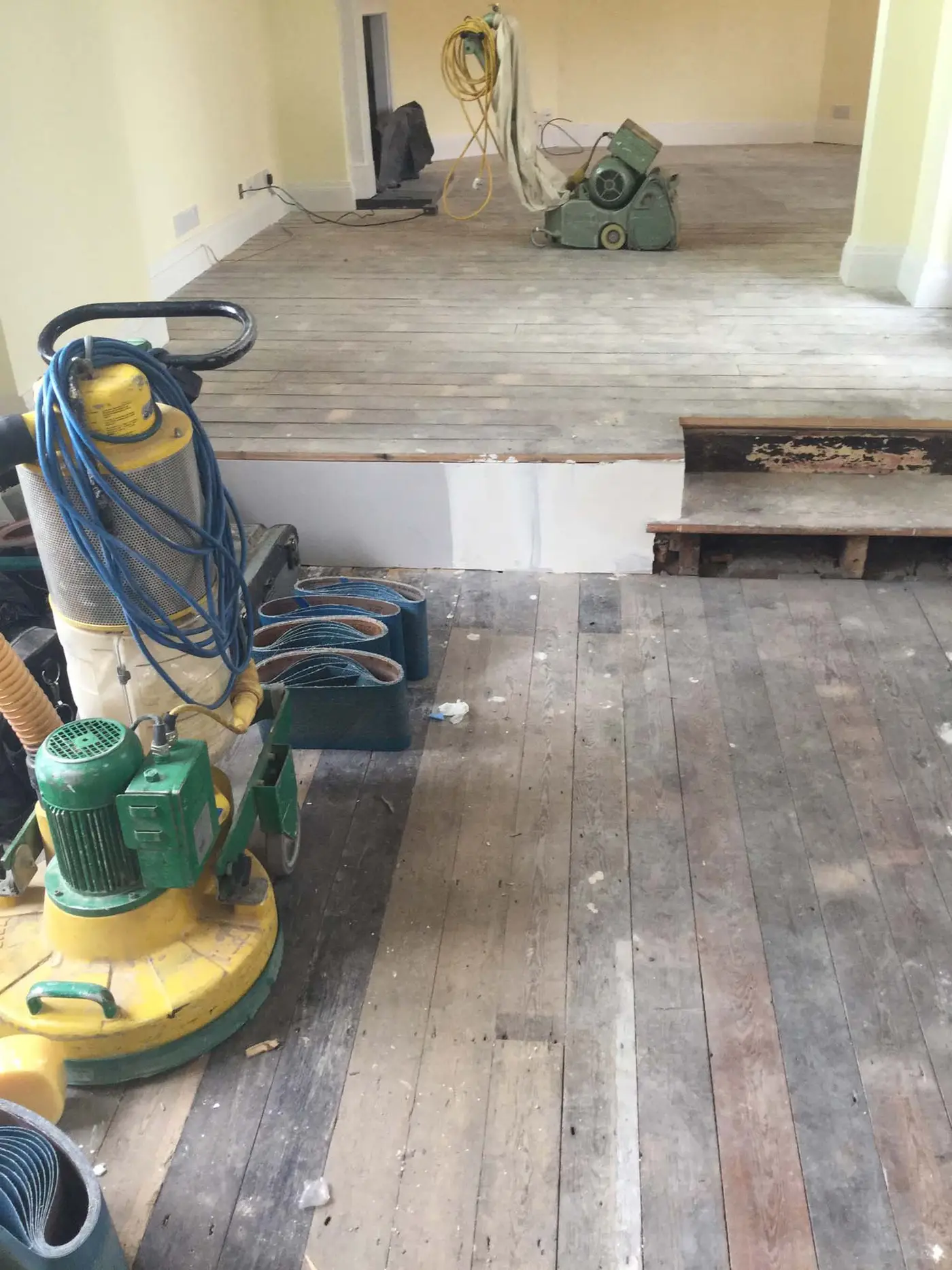 Wood floor sanding