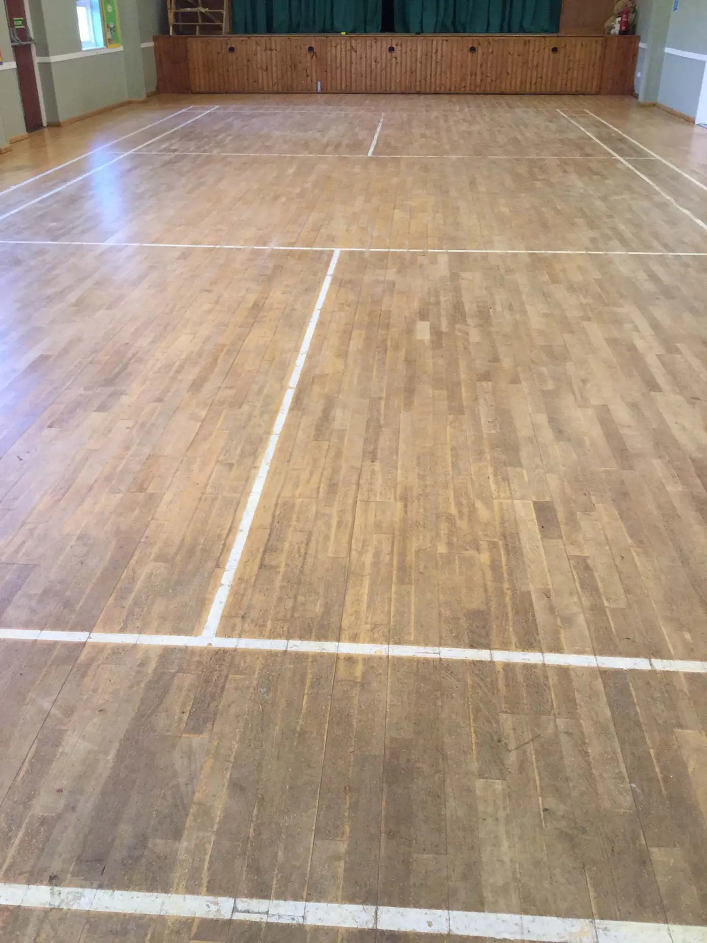 Wood floor sanding