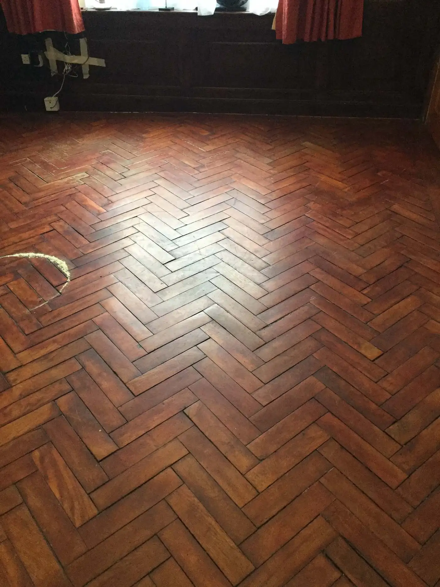 Wood floor sanding