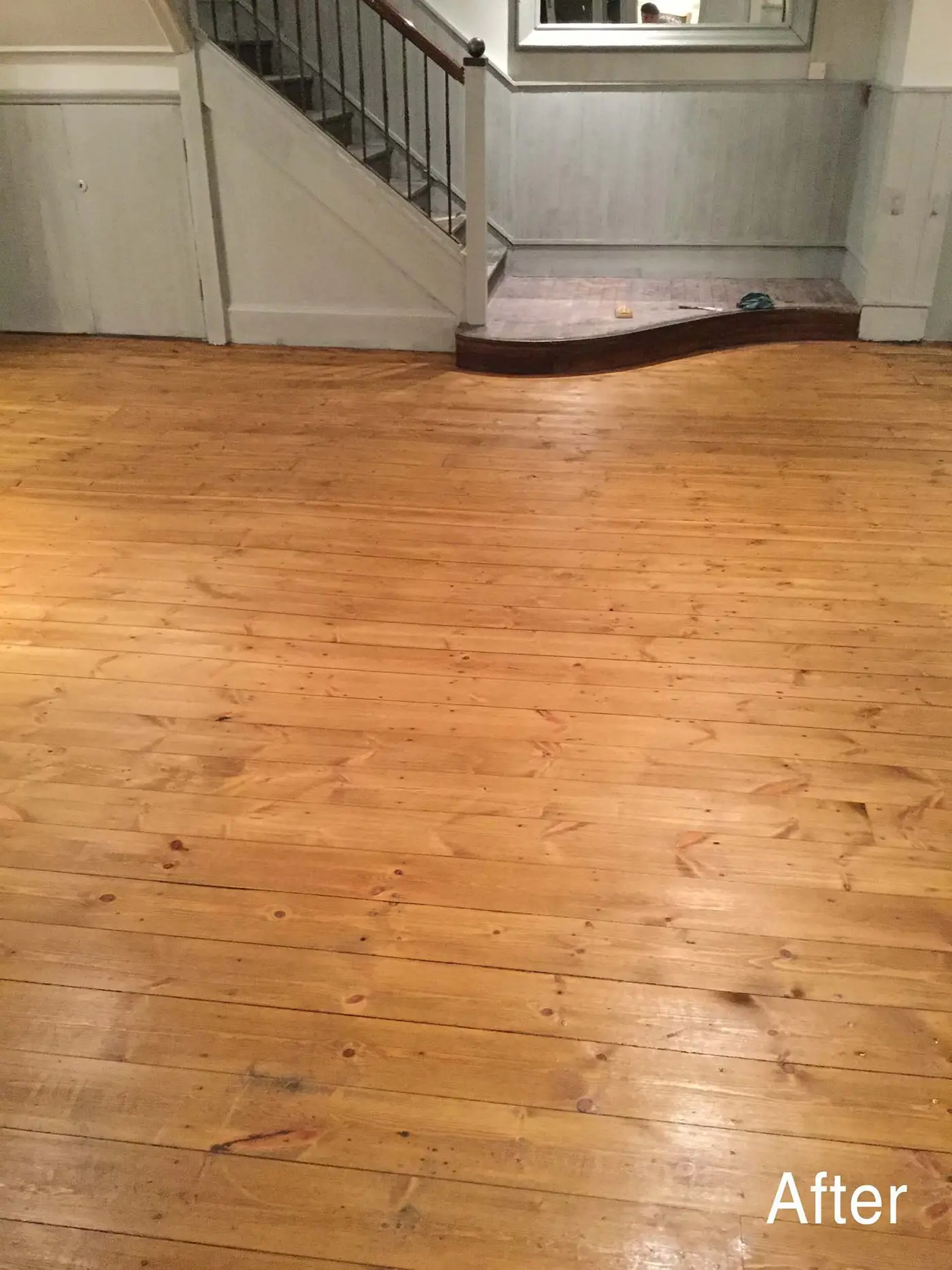 Wood floor sanding