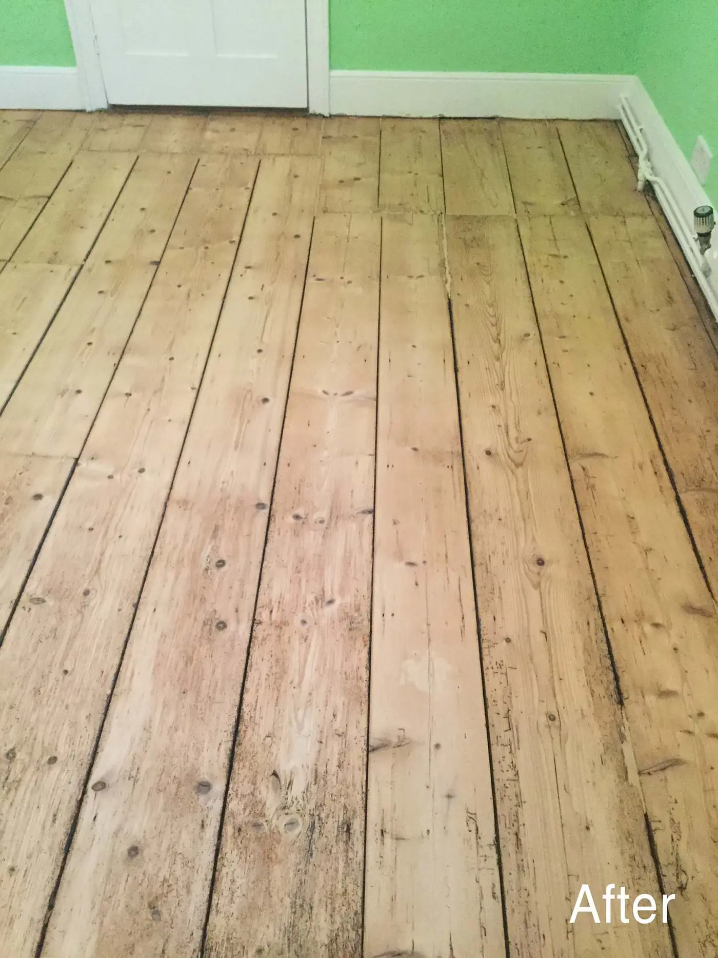 Wood floor sanding