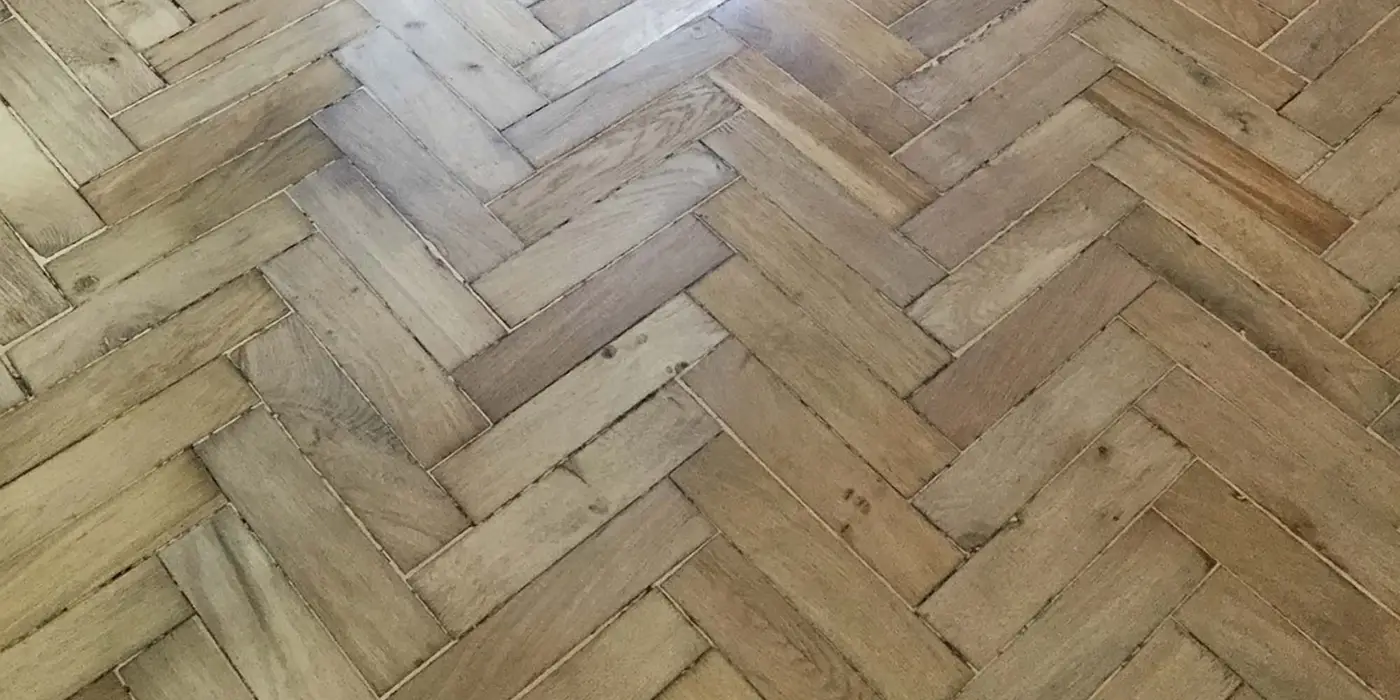 Hardwood floor sanding