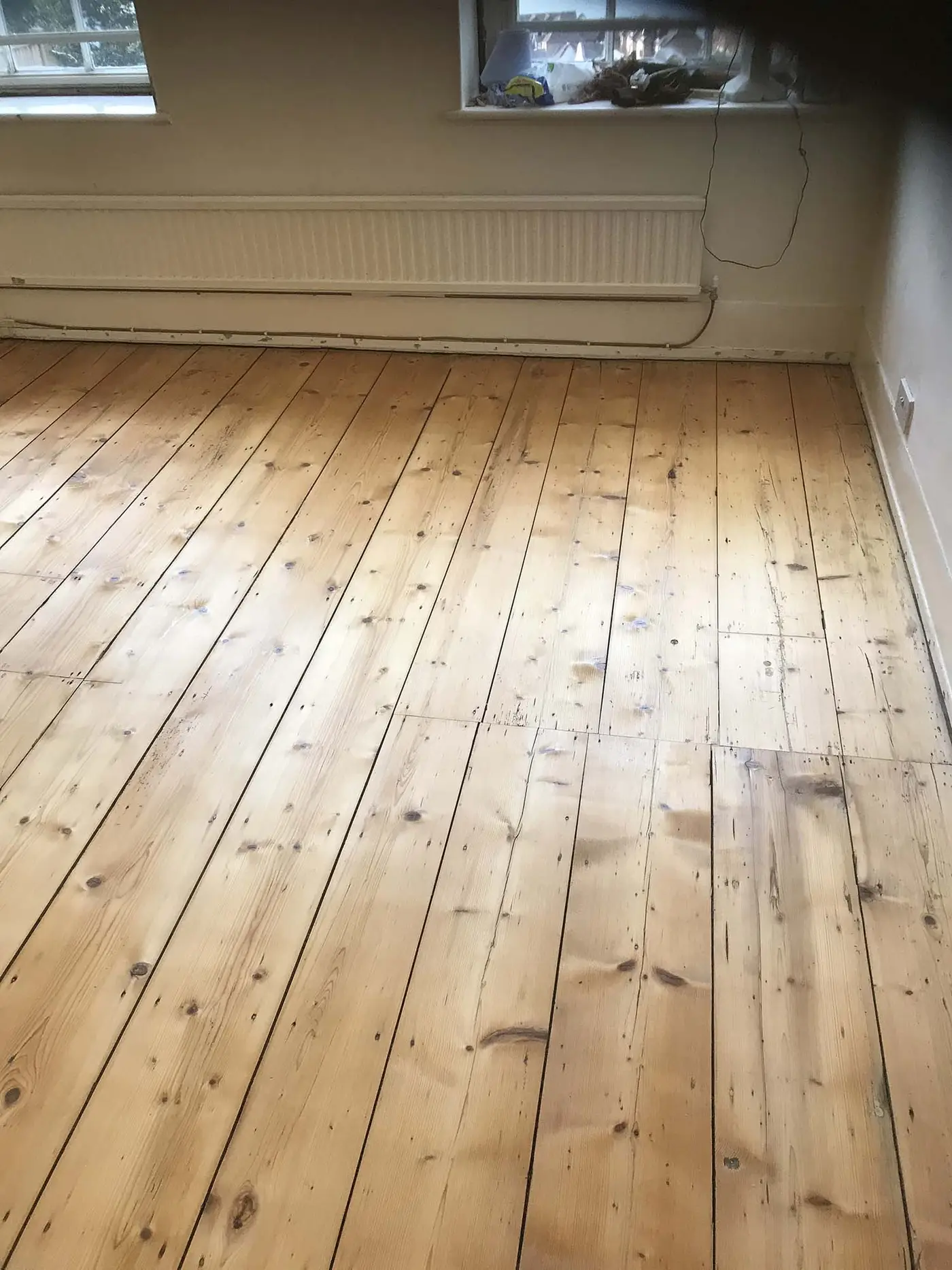 Wood floor sanding